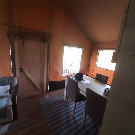 Glamour Glamping At Little Beach Jabbeke  Exterior photo