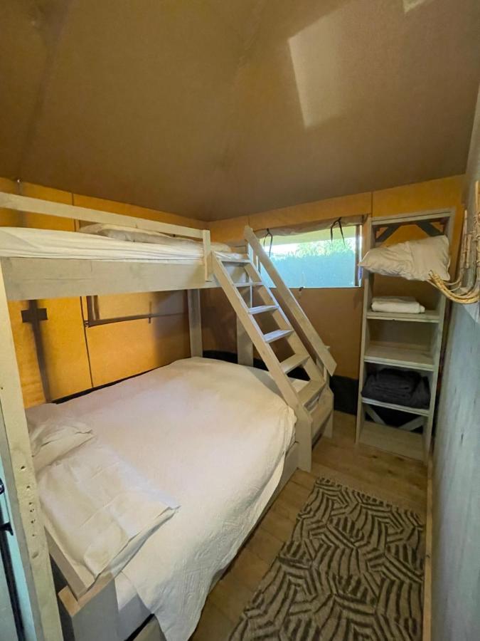 Glamour Glamping At Little Beach Jabbeke  Exterior photo